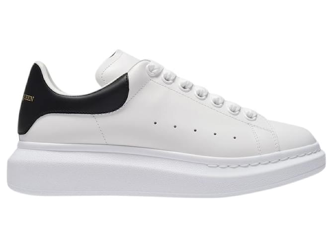 Oversized  Sneakers - Alexander Mcqueen - White/Black - Leather Pony-style calfskin  ref.725752