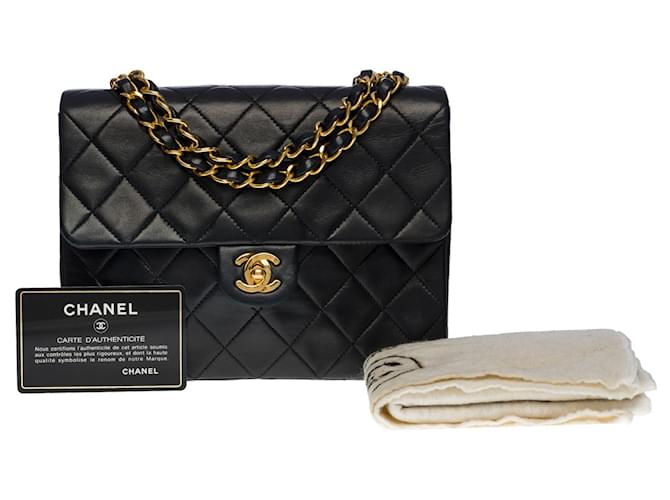 Splendid Chanel Mini Timeless quadratische Klappentasche aus schwarzem, gestepptem Lammleder  ref.725992