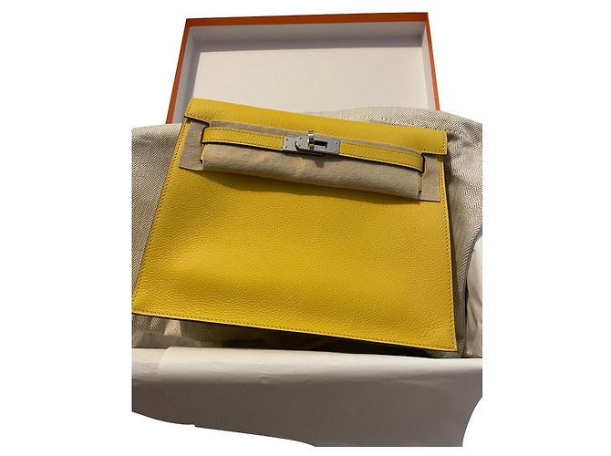 Kelly Hermès Sacs à main Jaune