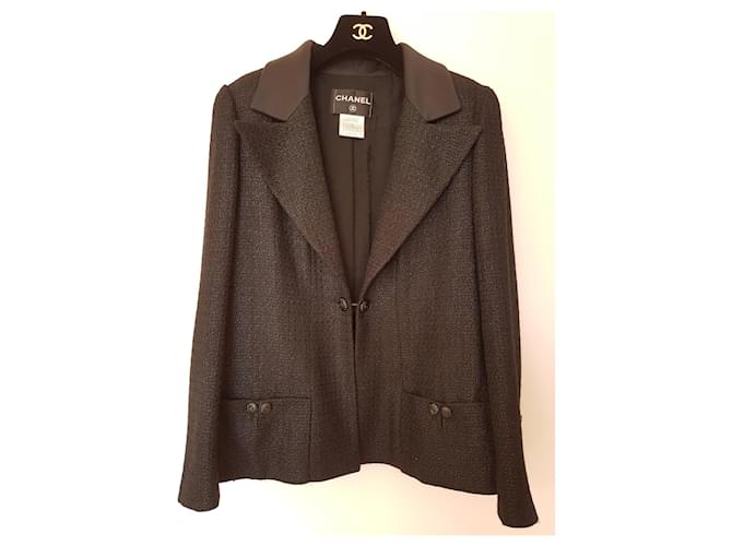Kleine schwarze Jacke Chanel Tuxedo Blazer schwarze Jacke 42/44 Wolle  ref.726553