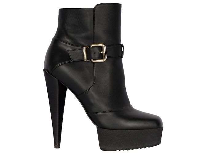 Fendi Black Leather Ankle Boots with Heels