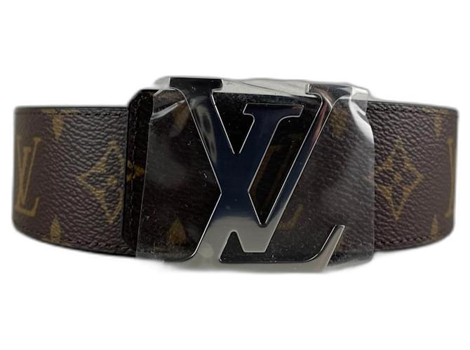 Louis Vuitton LV Initiales Reversible Monogram Belt Brown Cloth ref.730196  - Joli Closet