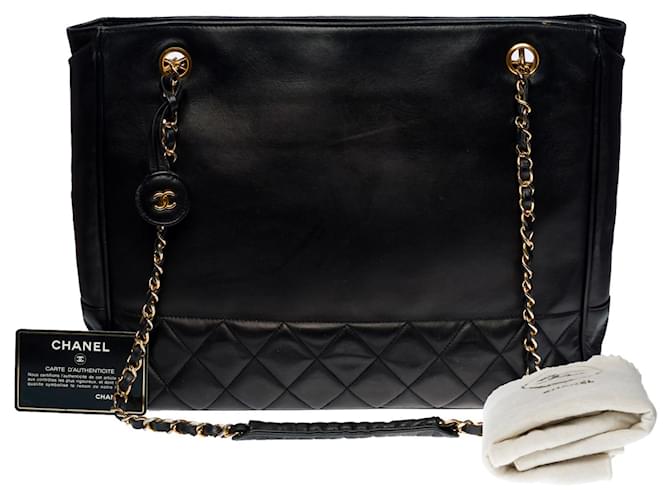 Bolso Chanel Shopping Cabas en piel de cordero parcialmente acolchada negra Negro Cuero  ref.730251