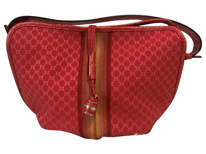 Celine Daoust Celine Macadam Handtasche aus Canvas Rot