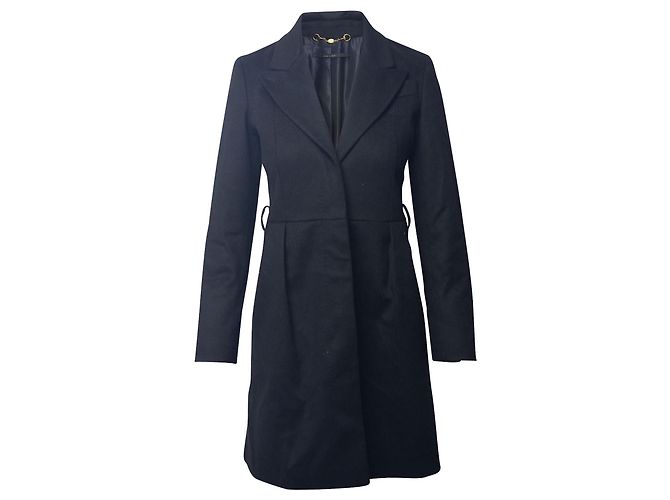 Gucci Coat with Peak Lapel Collar in Black Cupro