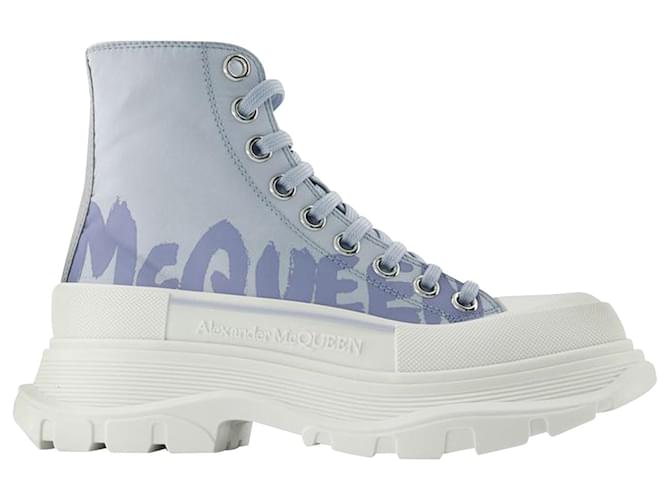 Tread Slick Sneakers - Alexander Mcqueen - Black/White - Leather Multiple colors  ref.732458