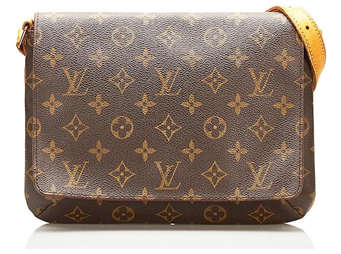 Louis Vuitton Brown Cloth ref.732683 - Joli Closet