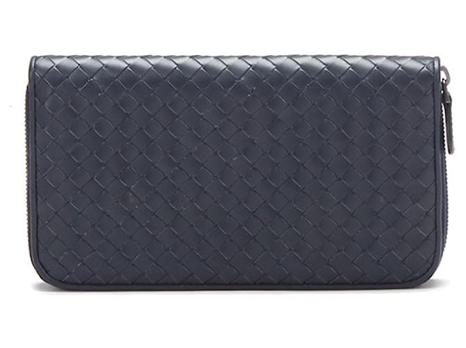 Bottega Veneta Brieftasche aus Intrecciato-Leder mit Reißverschluss Blau Kalbähnliches Kalb  ref.733910