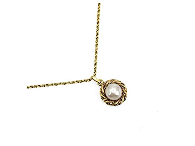 Chanel Halskette mit Anhänger und Perlenanhänger aus Metall R00787 in guter Kondition Golden  ref.733971
