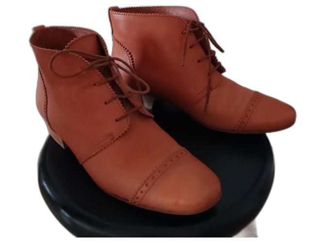 Botins Oxford Tatoosh de couro cognac com cadarço