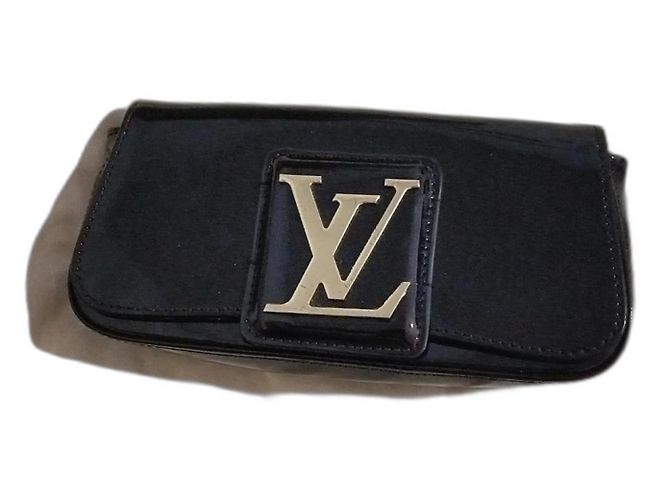 Borsa Louis Vuitton Sobe in pelle nera Nero