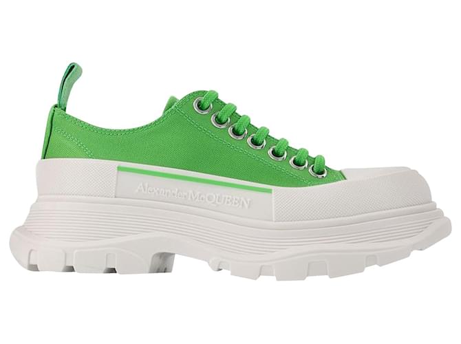Tread Slick Sneakers - Alexander Mcqueen - Green/White - Leather Cloth  ref.734968