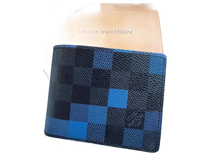 Louis Vuitton LV Slender wallet Pixel Grey ref.735998 - Joli Closet