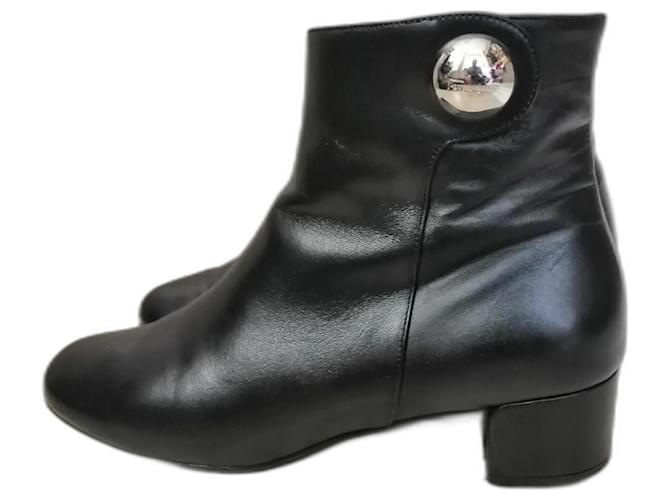 Salvatore Ferragamo Ankle Boots Black Leather  ref.736171