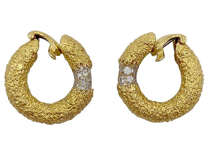 M. GERARD M Ohrringe.Gerard in Gelbgold und Diamanten.