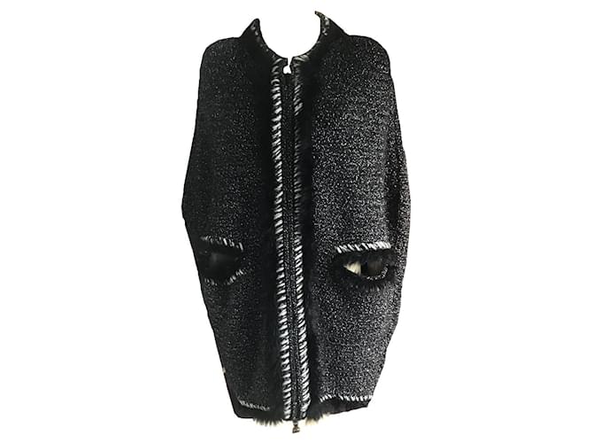 Chanel Cape Poncho Black Cashmere Wool  ref.736536