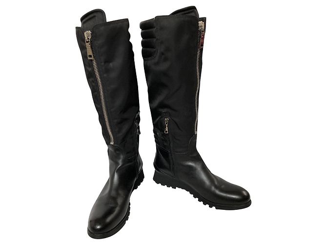 Stivali Biker Prada x Vibram in Nylon e Pelle Nero