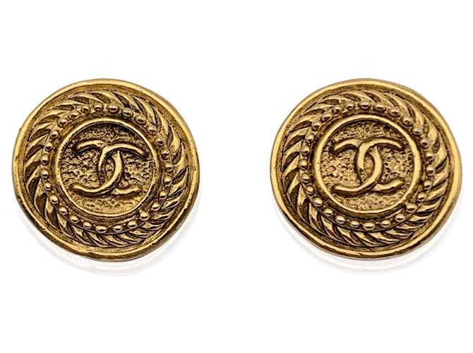 Chanel Vintage Round Gold Metal CC Logo Clip On Earrings Golden ref.742066  - Joli Closet