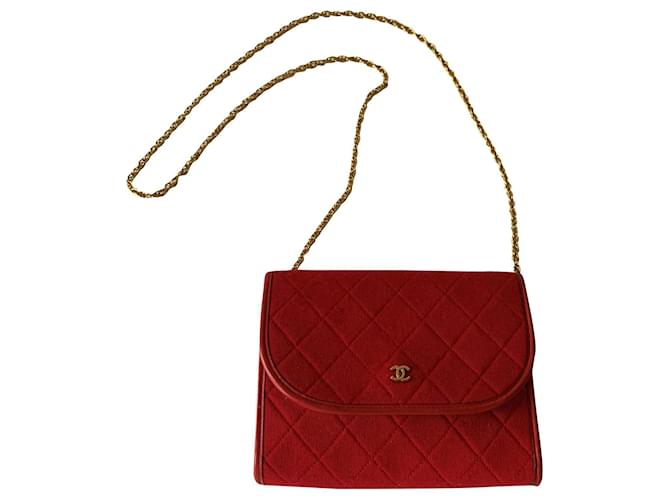 Chanel Handbags Red Lambskin  ref.743537