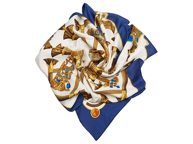 Hermès Hermes Blanc Scarabées Et Pectoraux Foulard En Soie Tissu  ref.744613