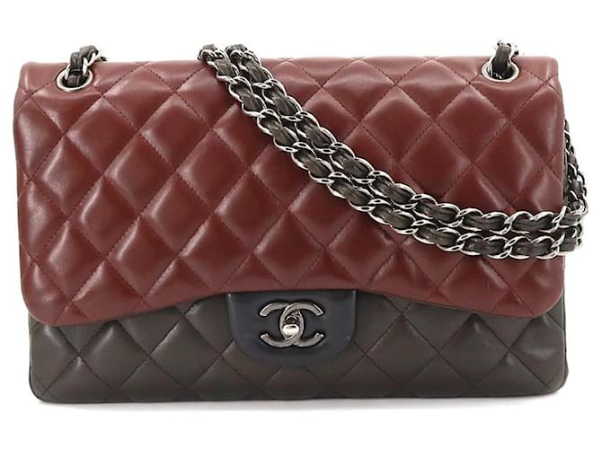 Chanel Timeless Multiple colors Leather  ref.745049