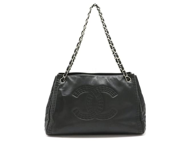 Chanel Matelassé Black Leather  ref.745784