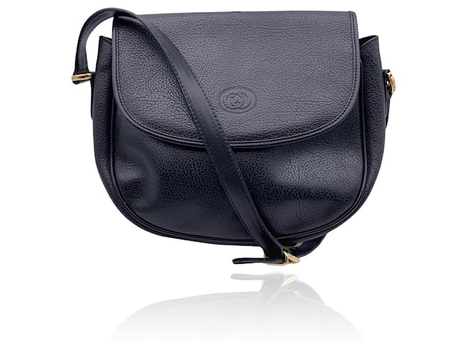 Gucci Vintage Black Leather Flap Shoulder Bag Messenger ref.746617 - Joli  Closet