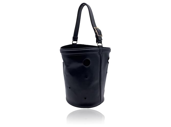 Hermès Hermes Paris Vintage Mangeoire Bucket Tote Bag aus schwarzem Leder  ref.746641