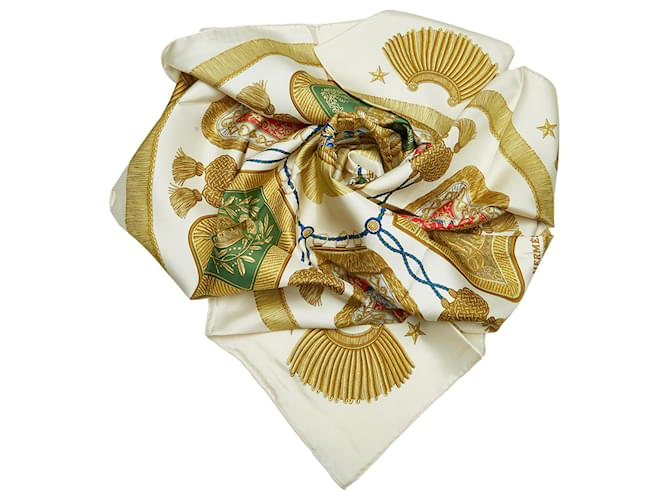 Hermès Sciarpa di seta Hermes Gold Poste et Cavalerie D'oro Panno  ref.746697
