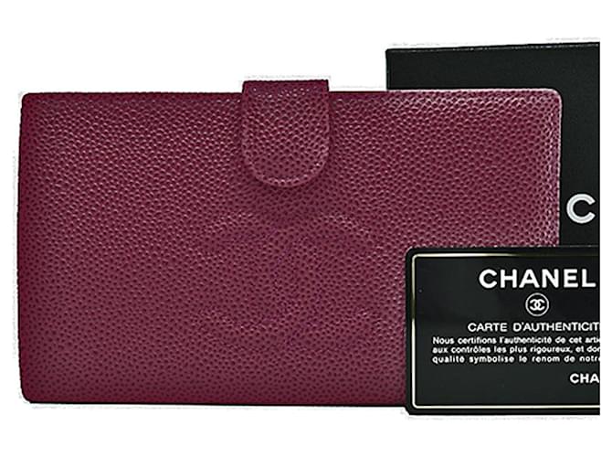 Chanel Leather  ref.747346
