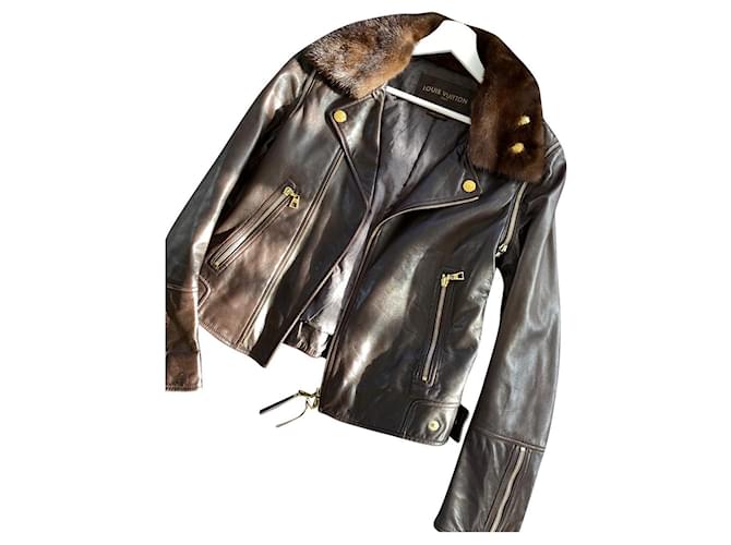 LOUIS VUITTON Damen Jacke/Mantel aus Leder in Braun Größe: L