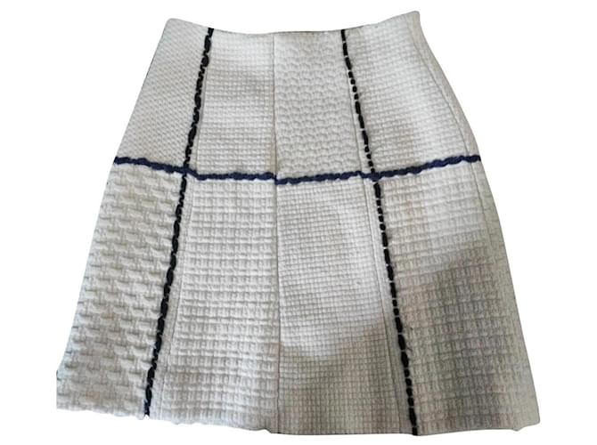 Chanel Skirts White Tweed  ref.750896