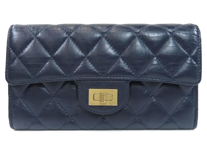 Chanel - Navy blue Leather  ref.751725