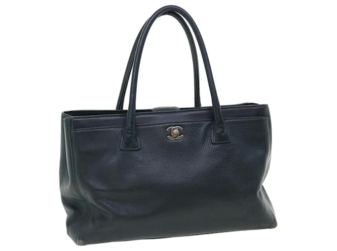 CHANEL Turn Lock Shoulder Bag Leather Blue CC Auth 33945  ref.751859