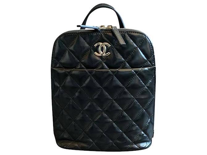 Authentic Chanel Backpack Small Paris-Salzburg Mountain Creme Shearling  Wool