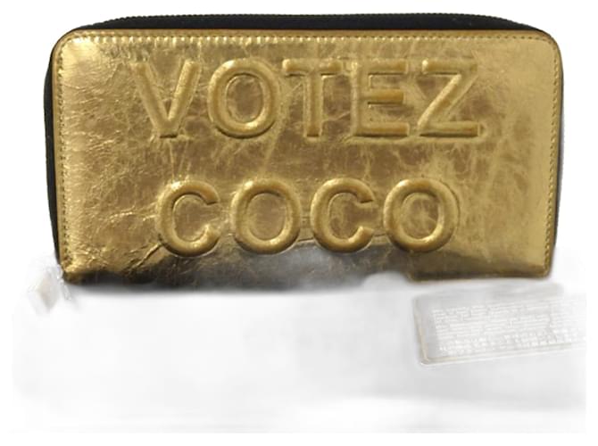 Chanel COCO Mark Golden Leder  ref.752627
