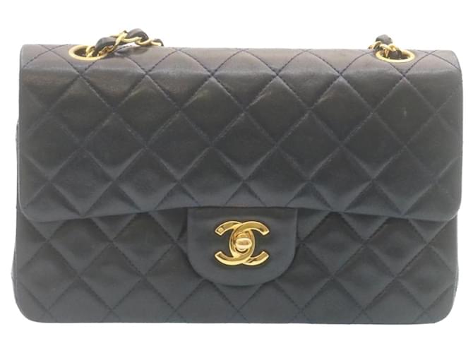 Chanel Timeless Navy blue Leather  ref.752950