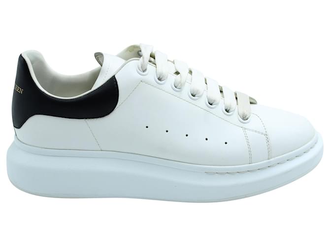 Alexander Mcqueen Men's Oversized Sneaker in White Leather  ref.753766