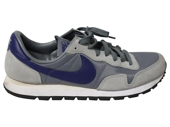 Nike Air Pegasus Smoke Sneakers in Grey Leather ref.754153 - Joli Closet