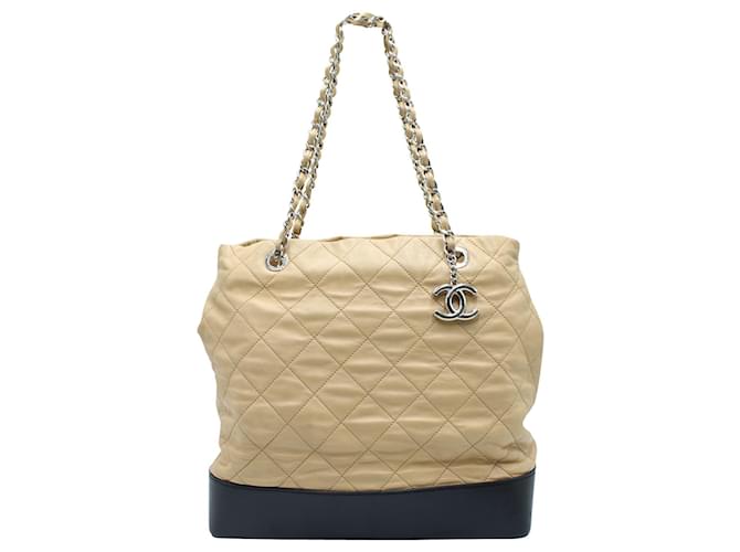 Chanel Light Brown and Black Quilted Tote Bag in Silver Hardware Leather  ref.754339