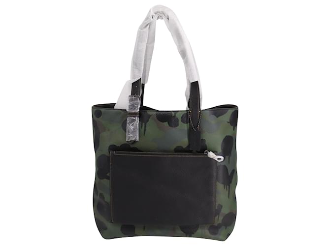 Coach Camo Tote Bag in Green Leather  ref.756320