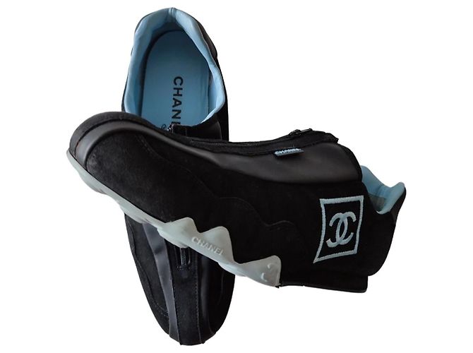 Tênis Chanel CC pretos