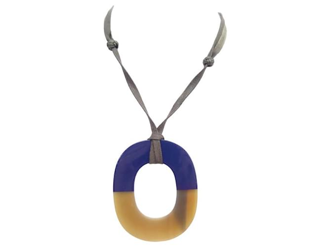 Hermès HERMES PENDANT NECKLACE ISTHMU GM 40CM BLUE LACQUERED BUFFALO HORN NECKLACE Beige Gold-plated  ref.758086