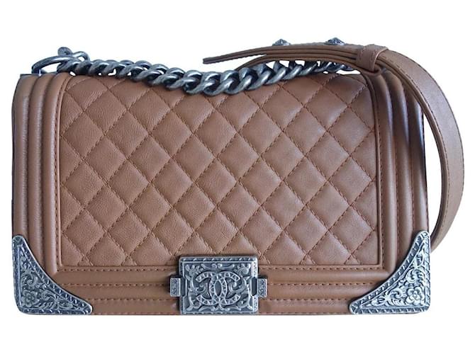 Chanel BOY Bag Medium Beige Caramelo Cuero  ref.758800