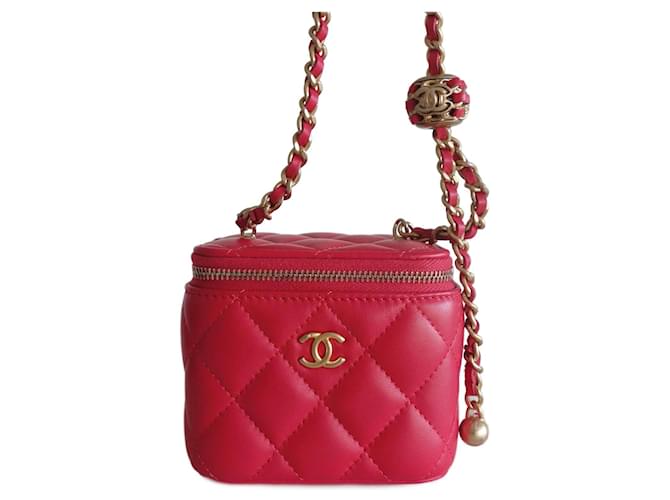 Timeless Classic Chanel mini clutch Pink Leather  ref.761882