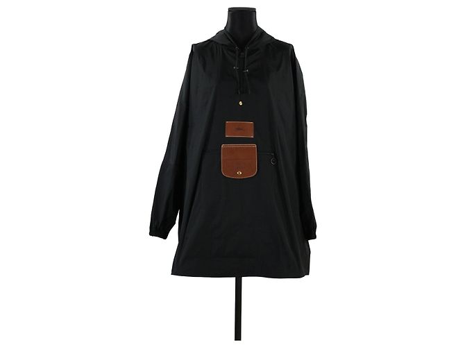 Longchamp-Mantel 40