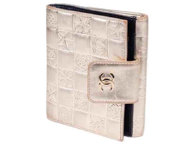 Coin purse Chanel Golden Leather  ref.762303