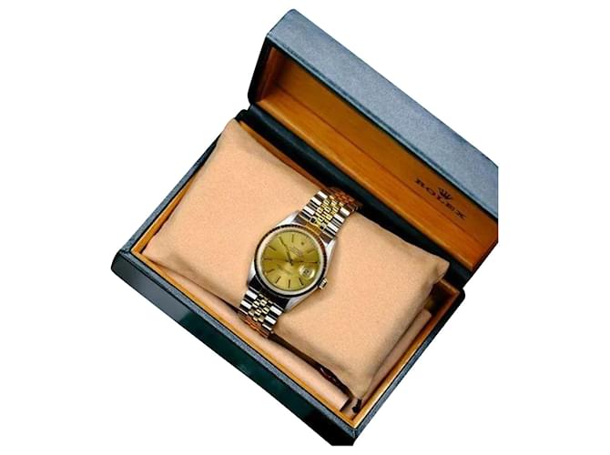 Rolex Herren Datejust Champagner Zifferblatt geriffelt 36mm Uhr mit Originalverpackung und Papieren Metall  ref.762855