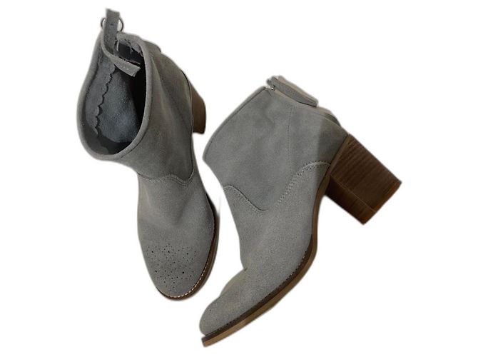 Autre Marque Minka Design Suede Ankle Boots Light Blue