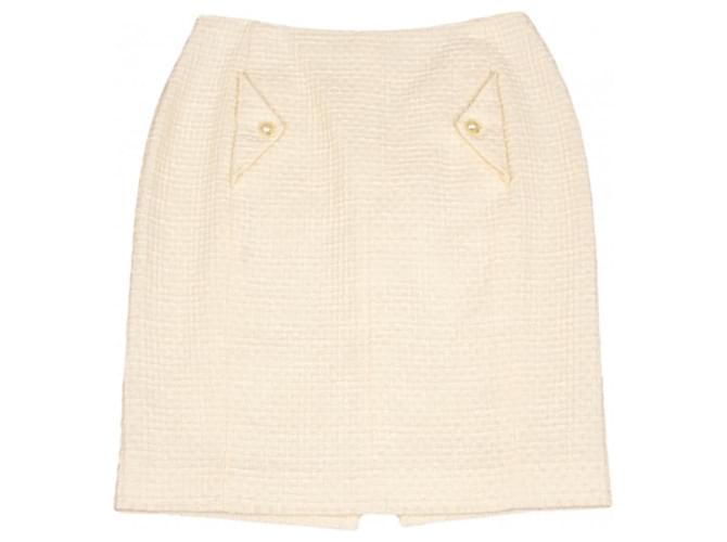 Versatile Chanel 12P, 2012 Spring Ivory Cotton Skirt with 2 pockets and Pearl CC Buttons Cream  ref.764329